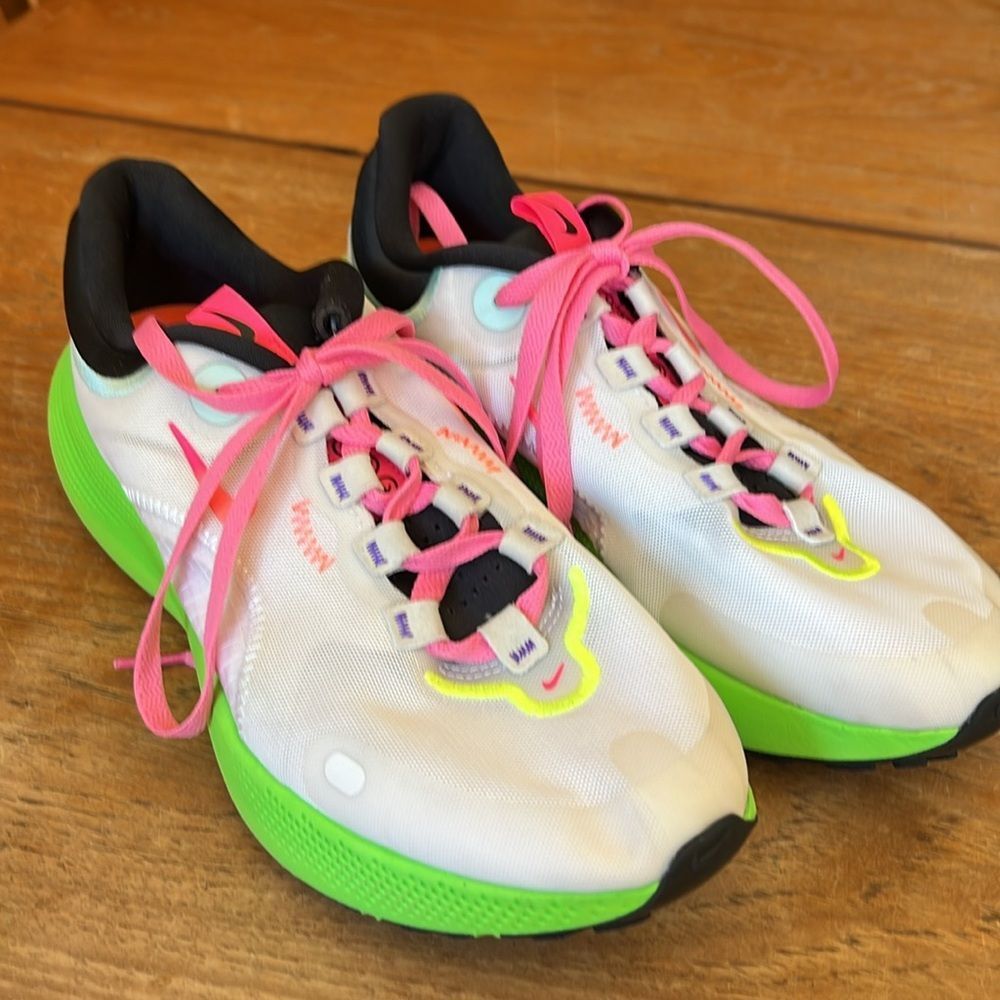 EUC Nike Shoes React Escape‎ rn Running 10.5